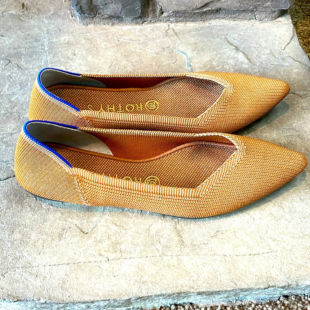 🤩Rothy’s The Point🤩